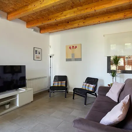 La Caseta Del Fai Holiday home Riells del Fay